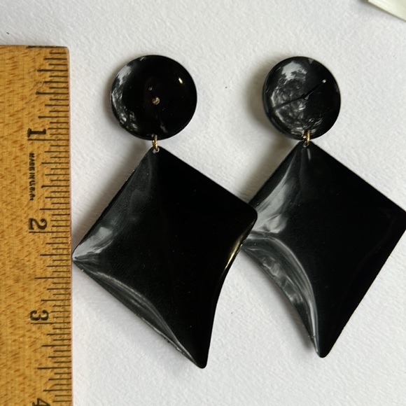 🌻 Vintage Metal Statement Drop Earrings Black with white polka dots - Picture 3 of 4